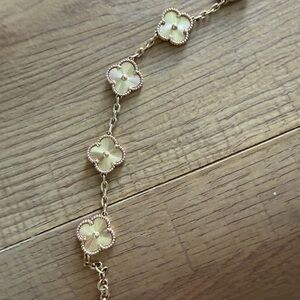 Elegant Gold Floral Bracelet 12 gram